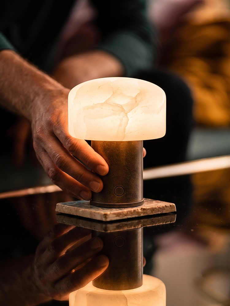 Alabaster Lamp 2
