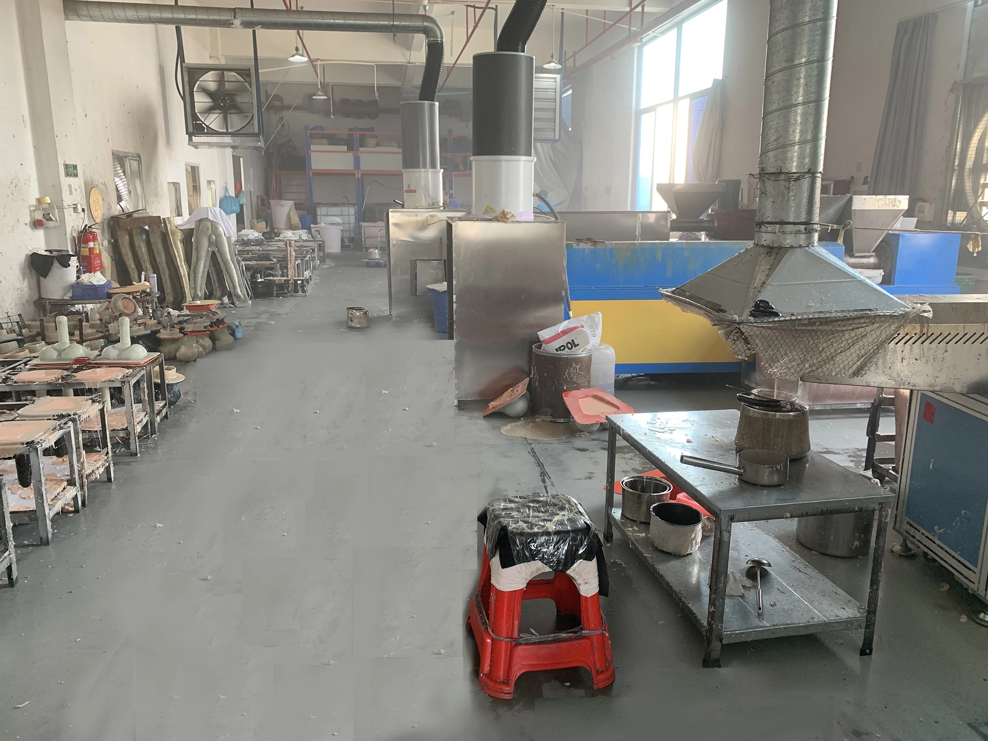 B2B manufacturing factory