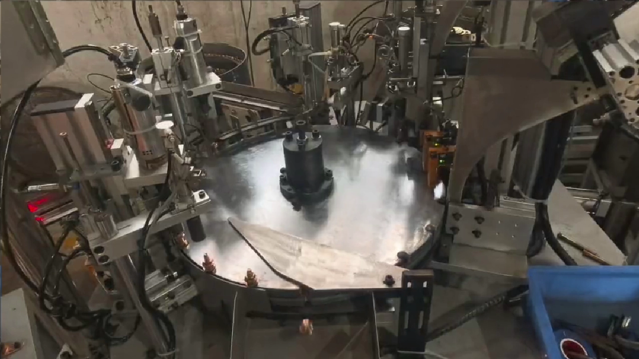 B2B manufacturing factory