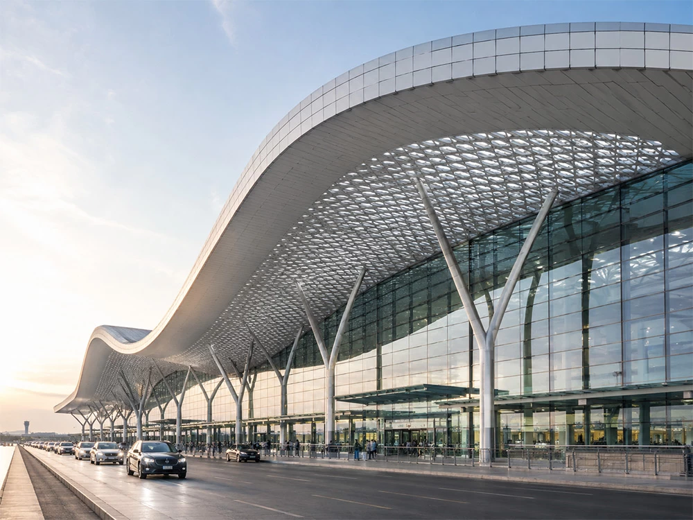 Airport terminal aluminum curtain wall and ceiling