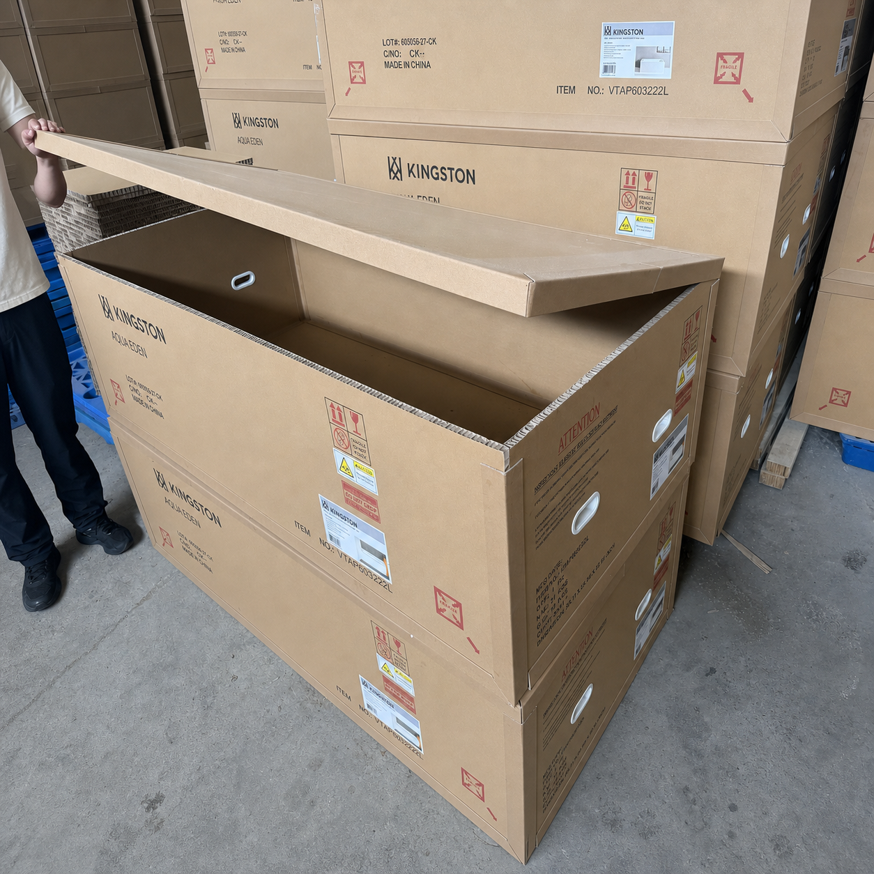 Heavy-Duty Honeycomb Shipping Boxes - main product view