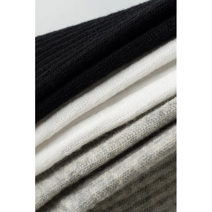 Unisex Black White Grey Sports Socks | Neutral Performance Crew Socks