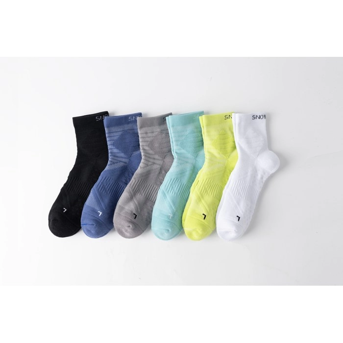 Men's Athletic Sports Socks | Cushioned Performance Crew Socks