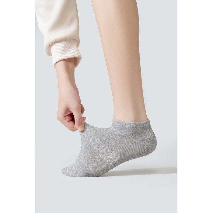 Unisex Black White Grey Sports Socks | Neutral Performance Crew Socks