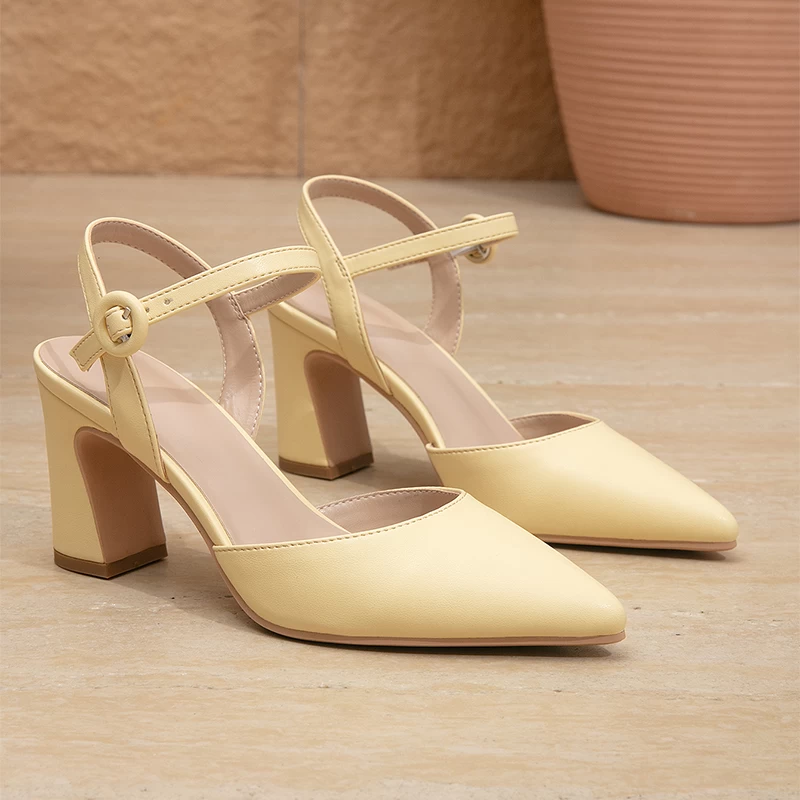 Women’s Woven Strap Kitten-Heel Mules