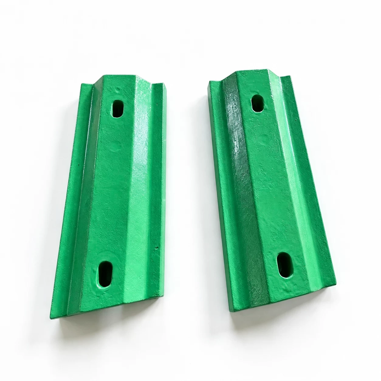 YK-B002L Green High Chromium Liners