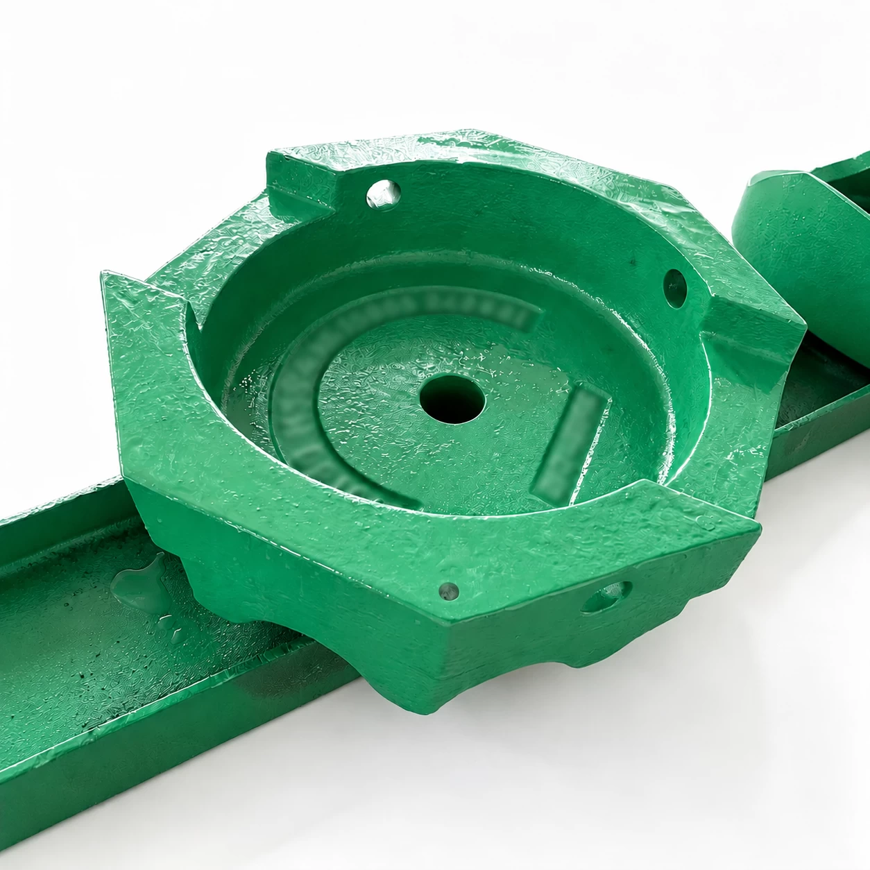 YK-B002C Green High Chromium Liners