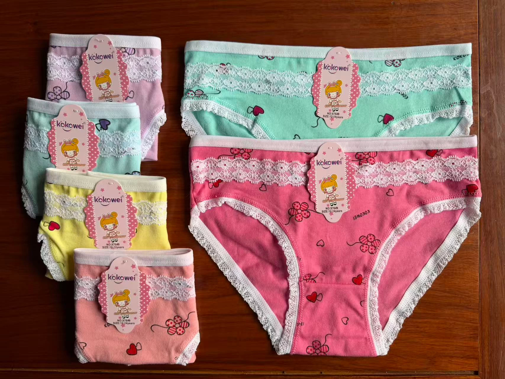 Girls’ Lace-Trim Cotton Briefs