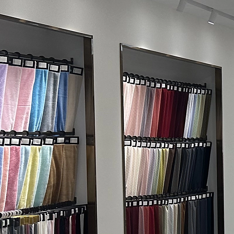 Brushed Flannel Fabric Wholesale Plush Roll Goods for Bedding and Sleepwear