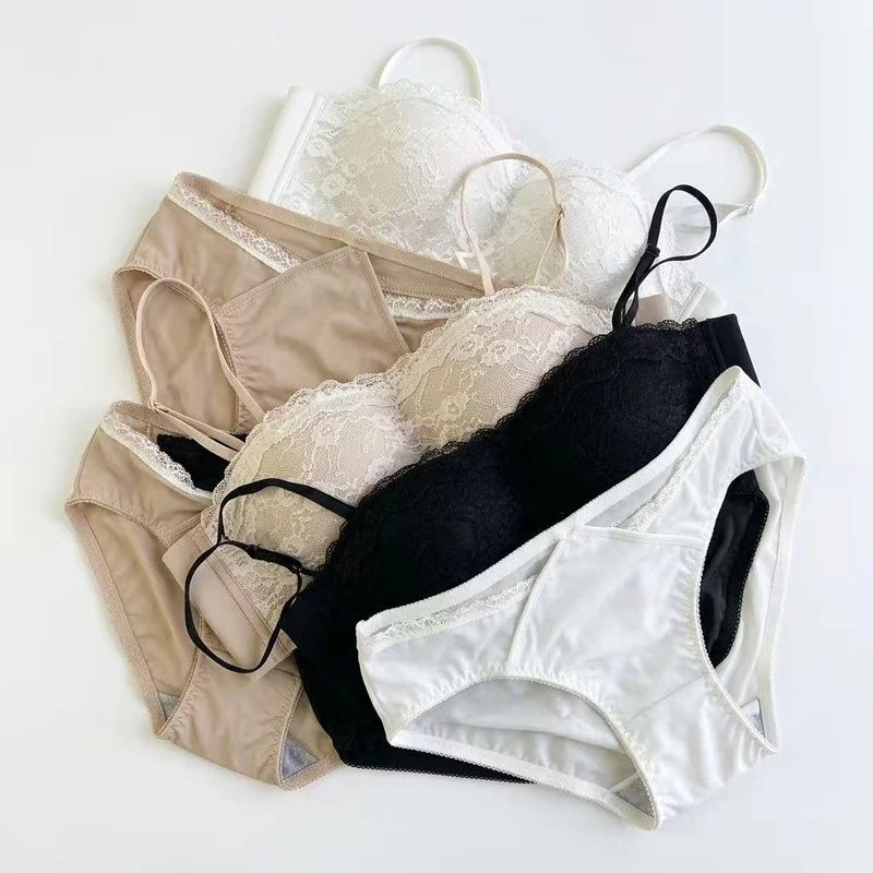 Sweet Invisible One-Piece Lace Half-Cup Bra