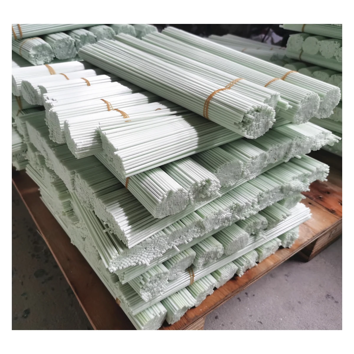 Fiberglass Rod - view 2