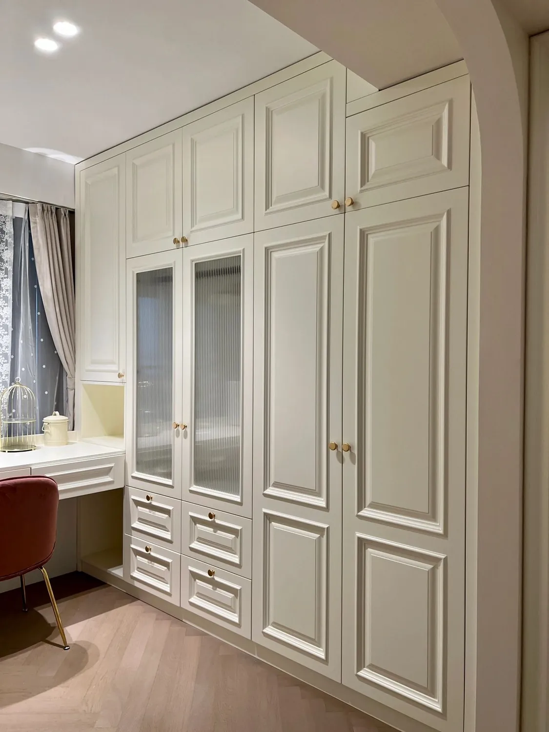 Cream Shaker Wardrobes