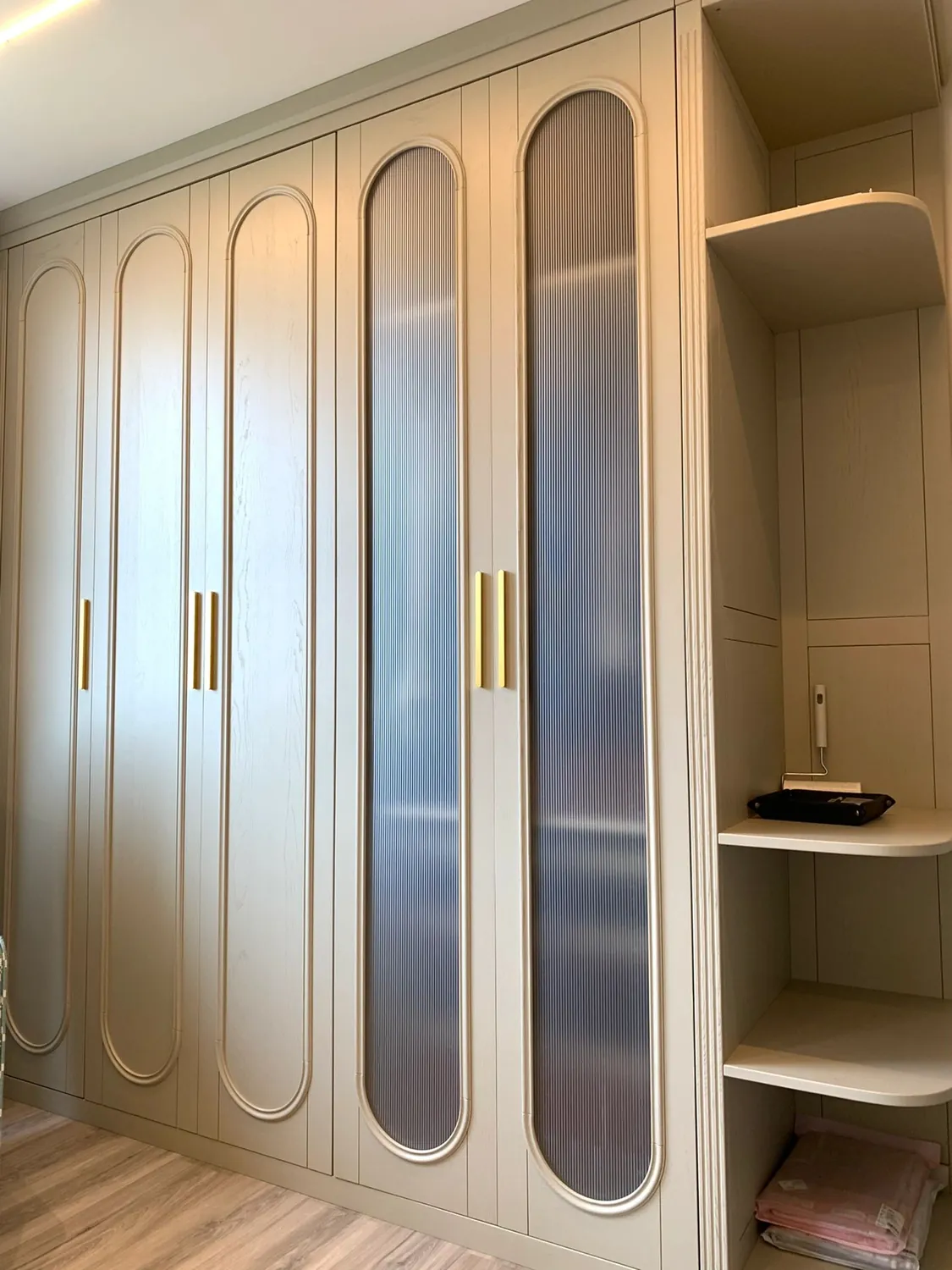 Arched Display Door Wardrobes