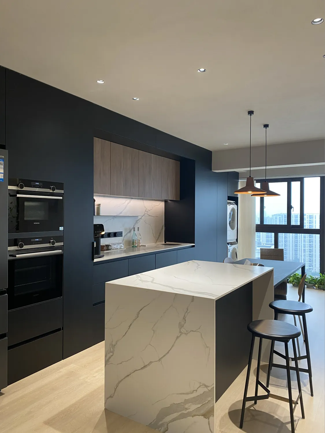 Deep Blue Island Kitchen Cabinets