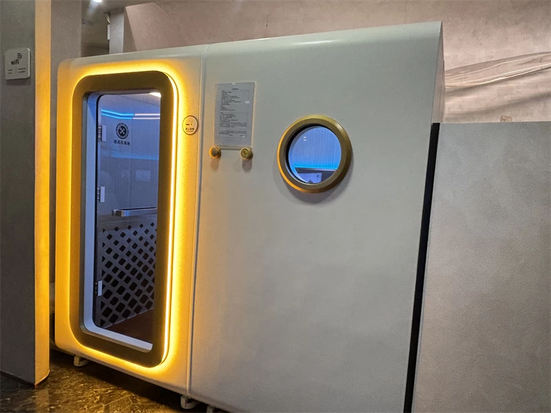 Mild Hyperbaric Oxygen Chamber